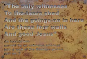 Persecution: Poland. Krakow. Gestapo Museum. Inscription carved by an unk