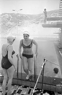 Braving: Polar bear club.swimmers