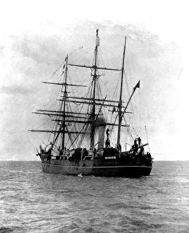 Lyttleton: Polar Research Ship Discovery, 1901