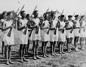 Apprentices: Police applicants during their training, 1932