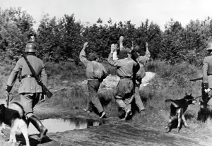 Russians: Police fighting partisans on the Eastern Front, 1942