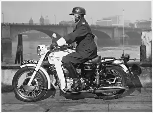 Southbank: POLICE MOTORCYCLIST