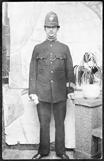 POLICE OFFICER UNIFORM