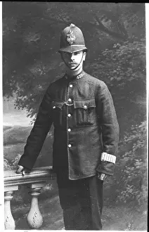 POLICE OFFICER UNIFORM
