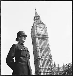 POLICE OFFICER UNIFORM
