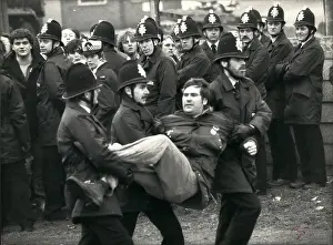 Remembered: Police presence at picket line