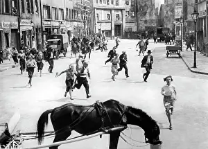 Maintain: Police raids to maintain security, 1932