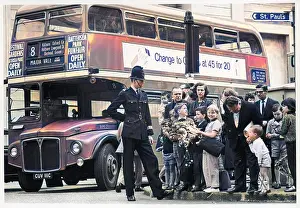 Routemaster: POLICEMAN & YOUNG CROWD