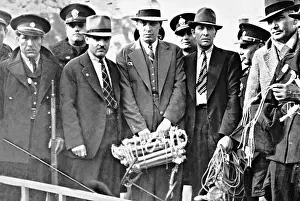 Exiled: Policemen after the assassination attempt on Leon Trotsky, 1