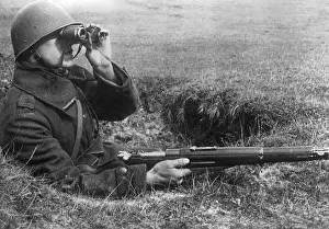 Foxhole: Polish soldier, 1939