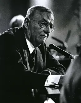 Dulles: US Politics - Government