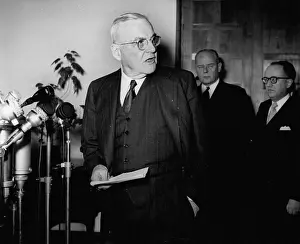 Dulles: US Politics - Government
