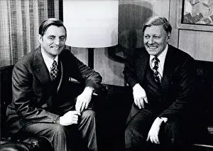 Mondale: US Politics - Government
