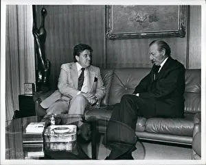 Waldheim: US Politics - Government
