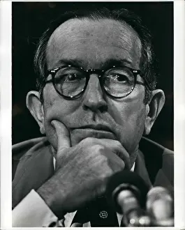 Testifying: US Politics - Government