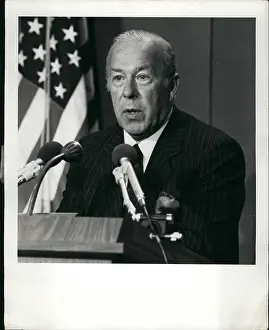 Outlined: US Politics - Government