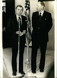 Mondale: US Politics - Government