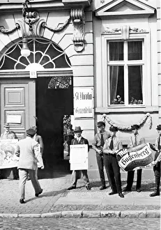 Dnvp: Polling station in Potsdam, 1932