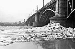 Poniatowski: The Poniatowski Bridge in Warsaw
