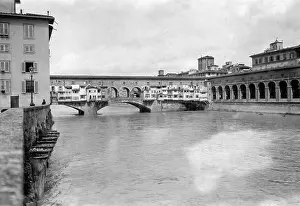 Vecchio: The Ponte Vecchio in Florence, 1909