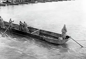Bridging: Pontoon bridge in Serbia, 1915