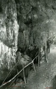 Poole: Poole's Cavern, Buxton, Derbyshire