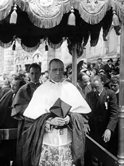 Eugenio: Pope Pius XII