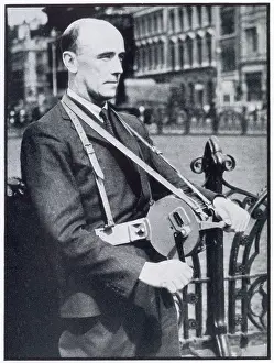 Sounding: Portable air raid siren being tested 1939