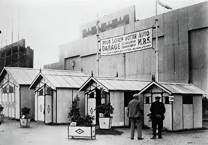 Garages: Portable garages (steel) at the construction