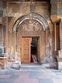 Canyon: Portal, Hovhannavank monastery, Ohanavan, Aragatsotn, Armenia