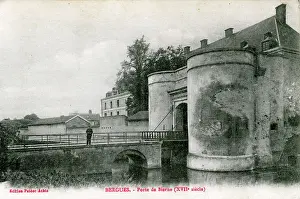 Dunkirk: Porte de Bierne - The Bierne Gate, Bergues, Nord-Pas-de-Cala