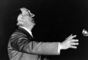 Fhrer: Portrait of Adolf Hitler, 1937