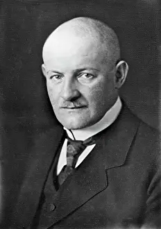 Pharmacologist: Portrait of Arthur Bornstein