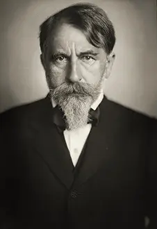 Schnitzler: Portrait of the Austrian writer and