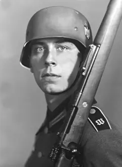 Gewehr: Portrait of a German soldier