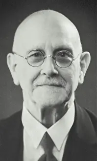 Psychoanalyst: Portrait Jan von Emden; dutch Psychoanalyst. Photograph