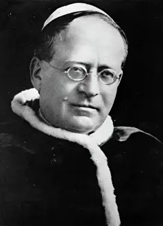 Ambrogio: Portrait of Pope Pius XI