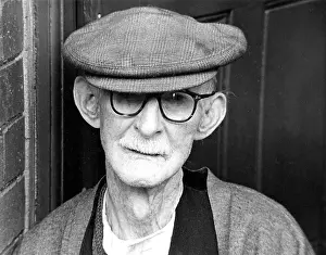 Krish: Portrait of retired miner in a flat cap