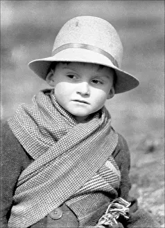 Chilly: Portrait of a small boy in Devon