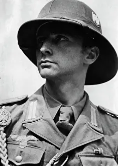 Buckle: Portrait of a soldier, 1941
