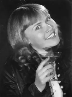Toast: Portrait of a woman, 1931