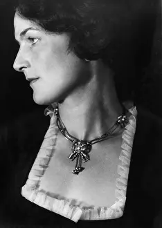 Ladieswear: Portrait of a woman, 1935