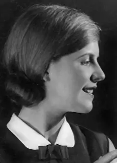 Snarl: Portrait of a woman, 1935