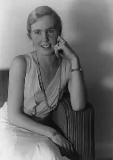 Ladieswear: Portrait of a woman, 1935