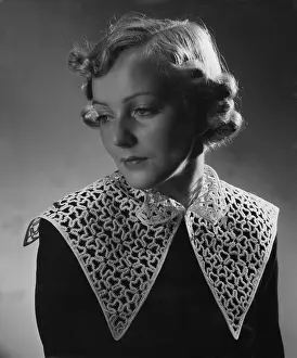 Ladieswear: Portrait of a woman, 1937