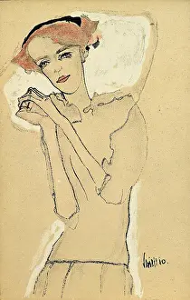 Werkstätte: Portrait of a woman with folded hands