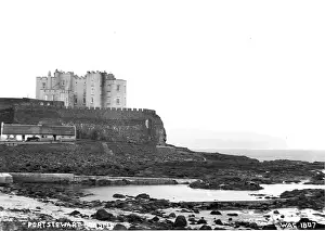 Portstewart: Portstewart Castle