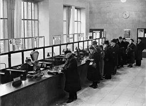 Openly: Post office in Berlin, 1936