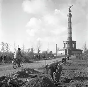 Bombardments: Post-war era - Berlin Tiergarten 1950