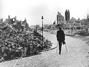Limping: Post-war era - destroyed Hamburg